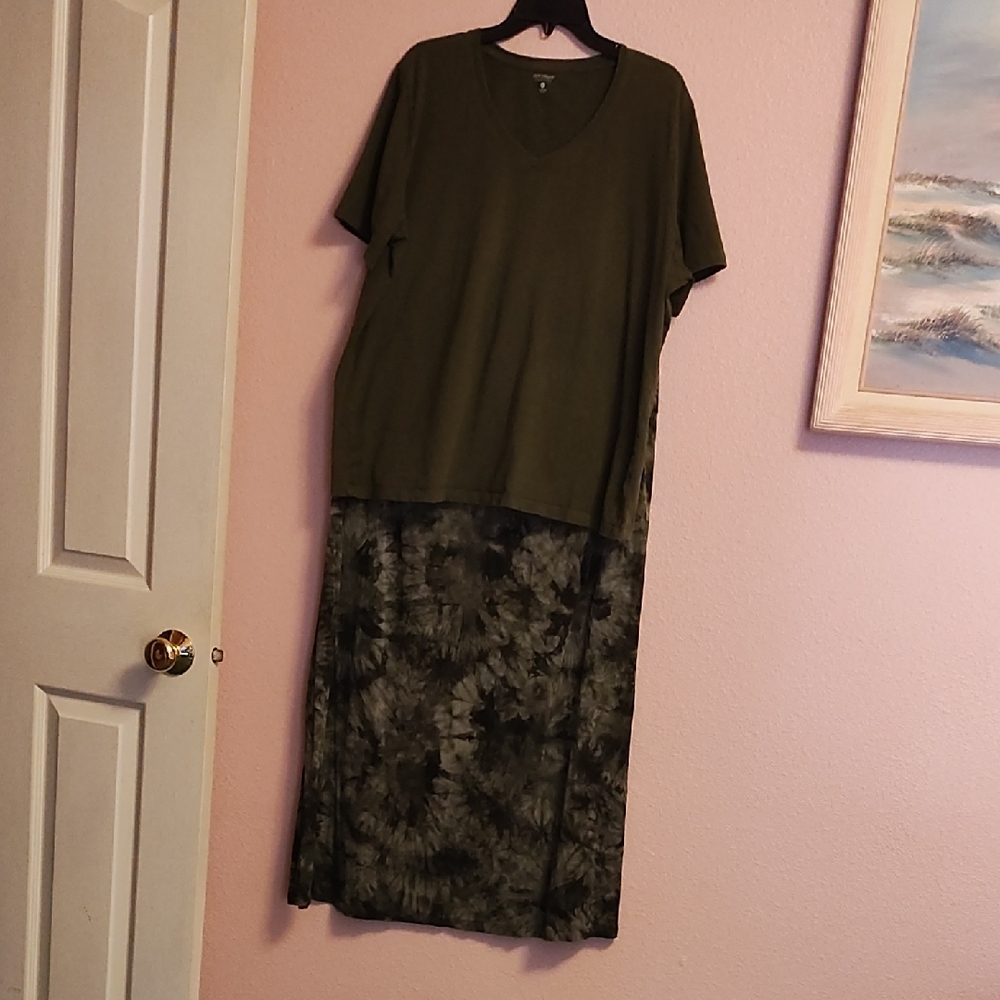 ONE WORLD Olive and Black Tie-Dye Maxi Dress